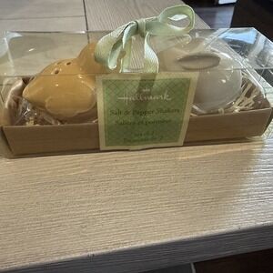Vintage Hallmark Bunny & Chick Ceramic Salt & Pepper Shakers NEW in Box